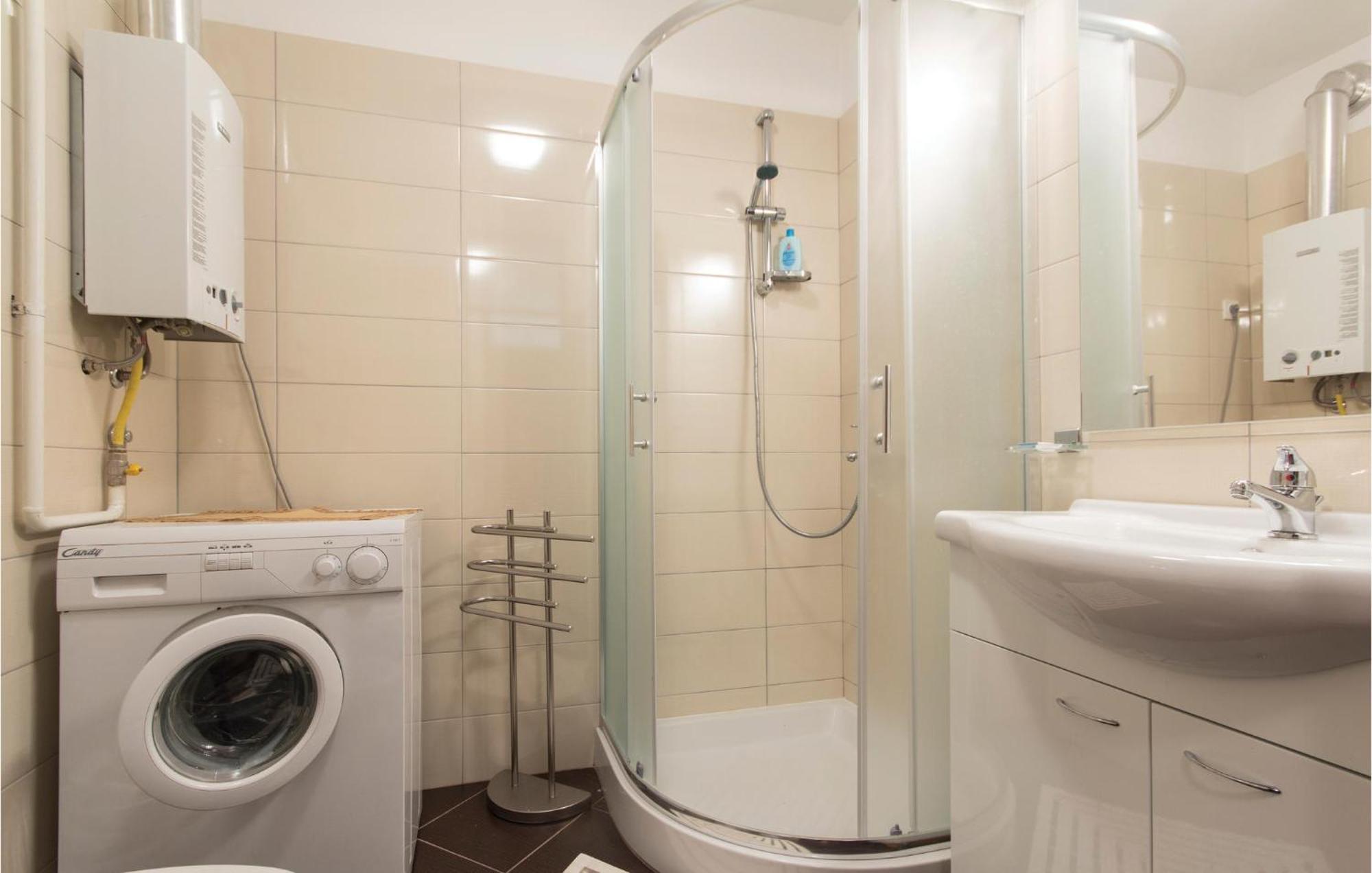 Gorgeous Apartment In Pula With House Sea View ภายนอก รูปภาพ
