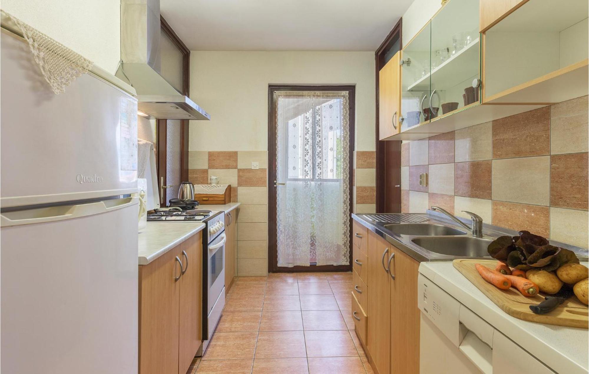Gorgeous Apartment In Pula With House Sea View ภายนอก รูปภาพ